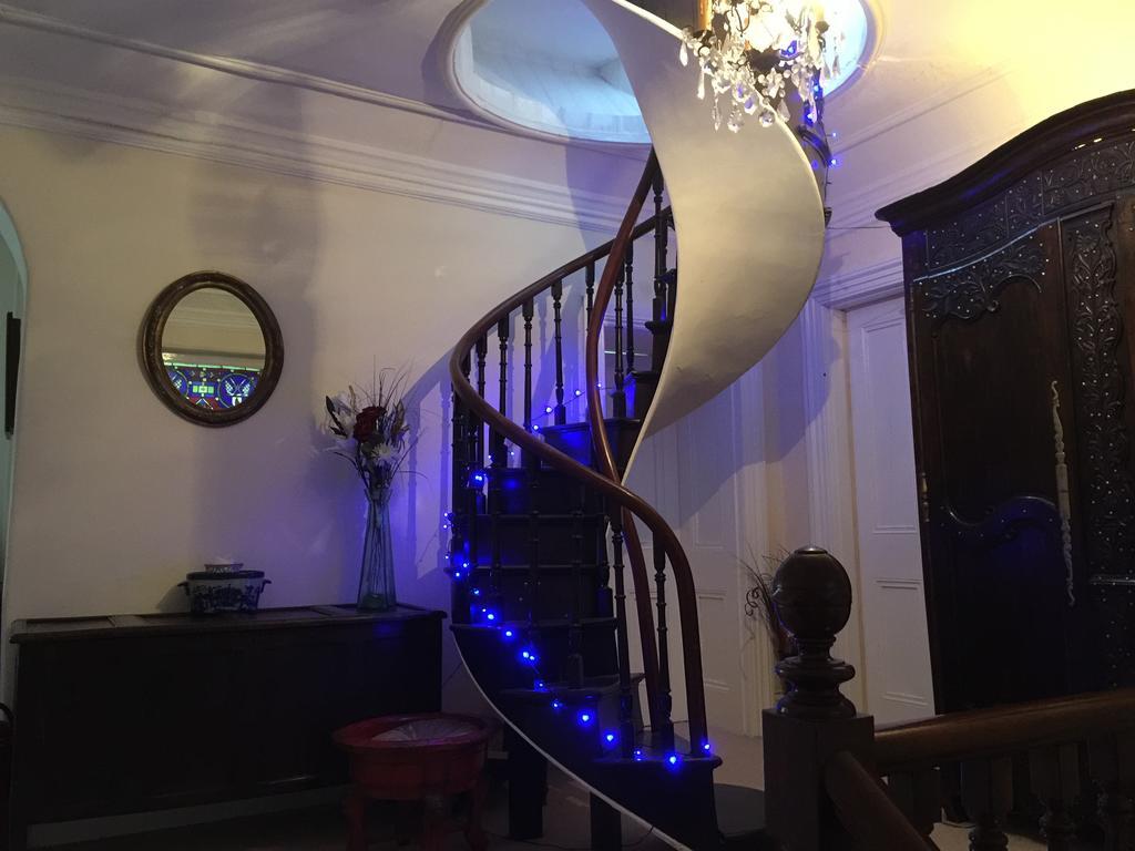 The Priory B&B Whitchurch  エクステリア 写真