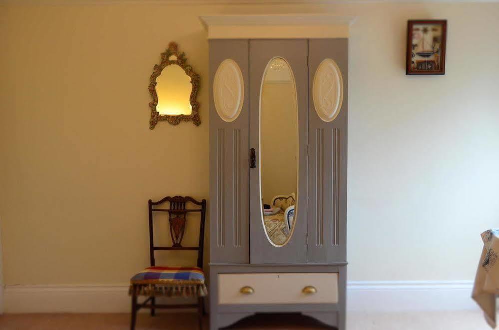 The Priory B&B Whitchurch  エクステリア 写真
