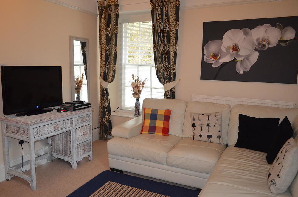 The Priory B&B Whitchurch  エクステリア 写真