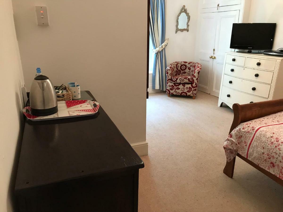 The Priory B&B Whitchurch  エクステリア 写真