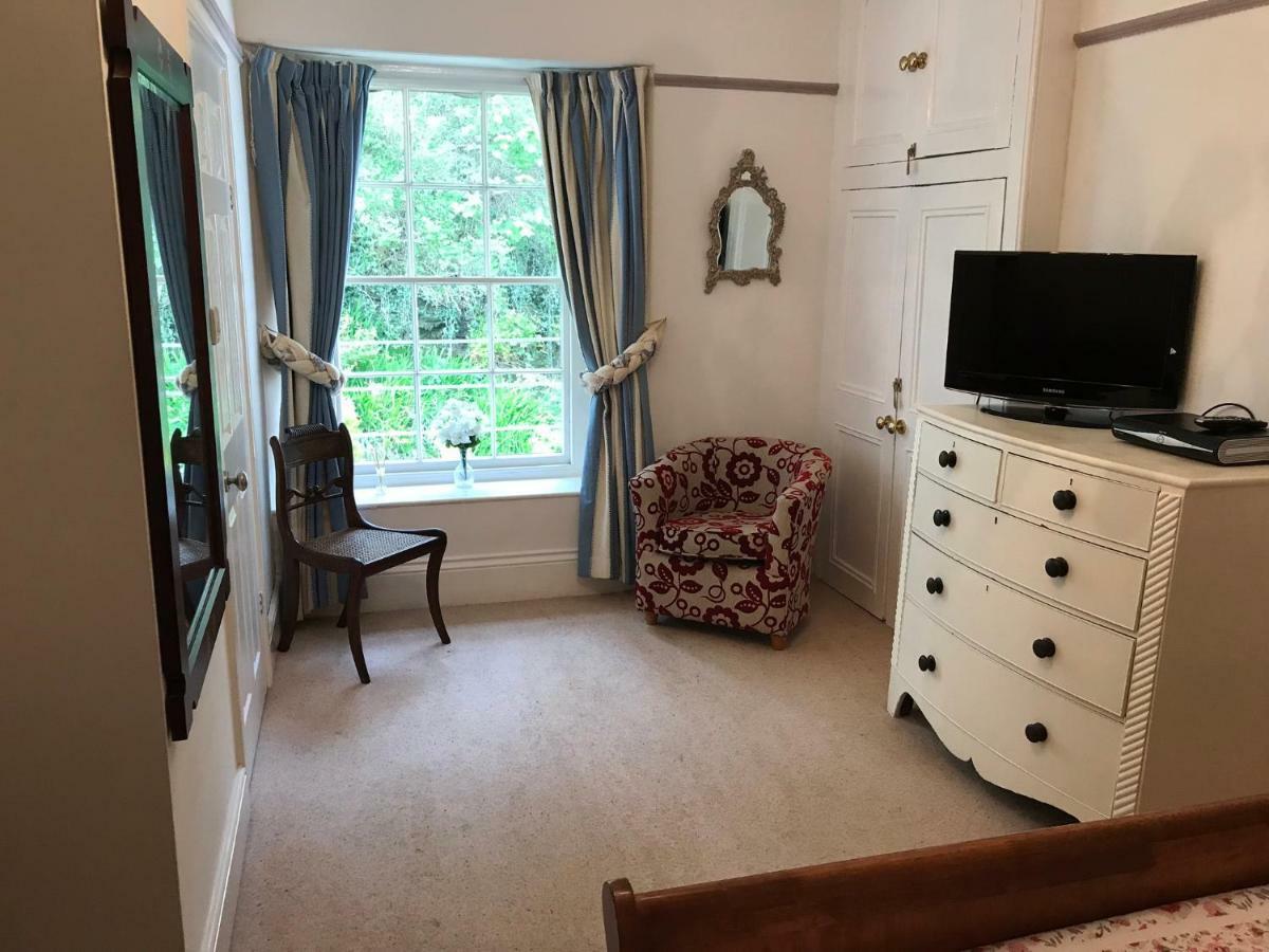 The Priory B&B Whitchurch  エクステリア 写真