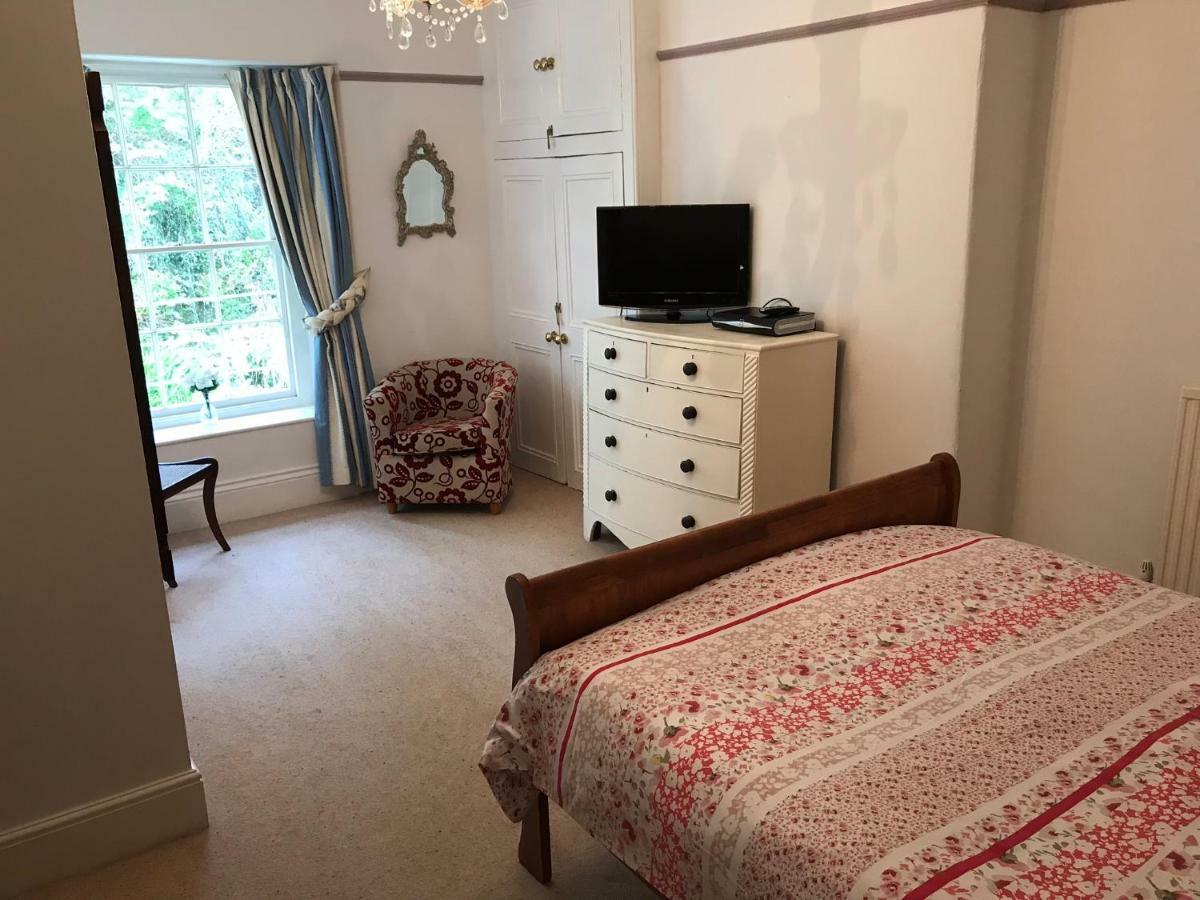 The Priory B&B Whitchurch  エクステリア 写真